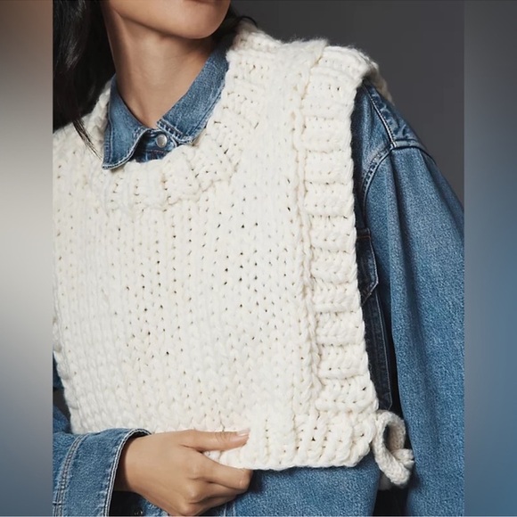 Anthropologie Tops - Anthropologie white Knit chain vest